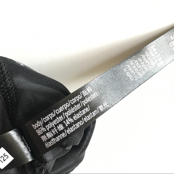 VS grey multi crossed strap back sports bra Sz S - Picture 8 of 8